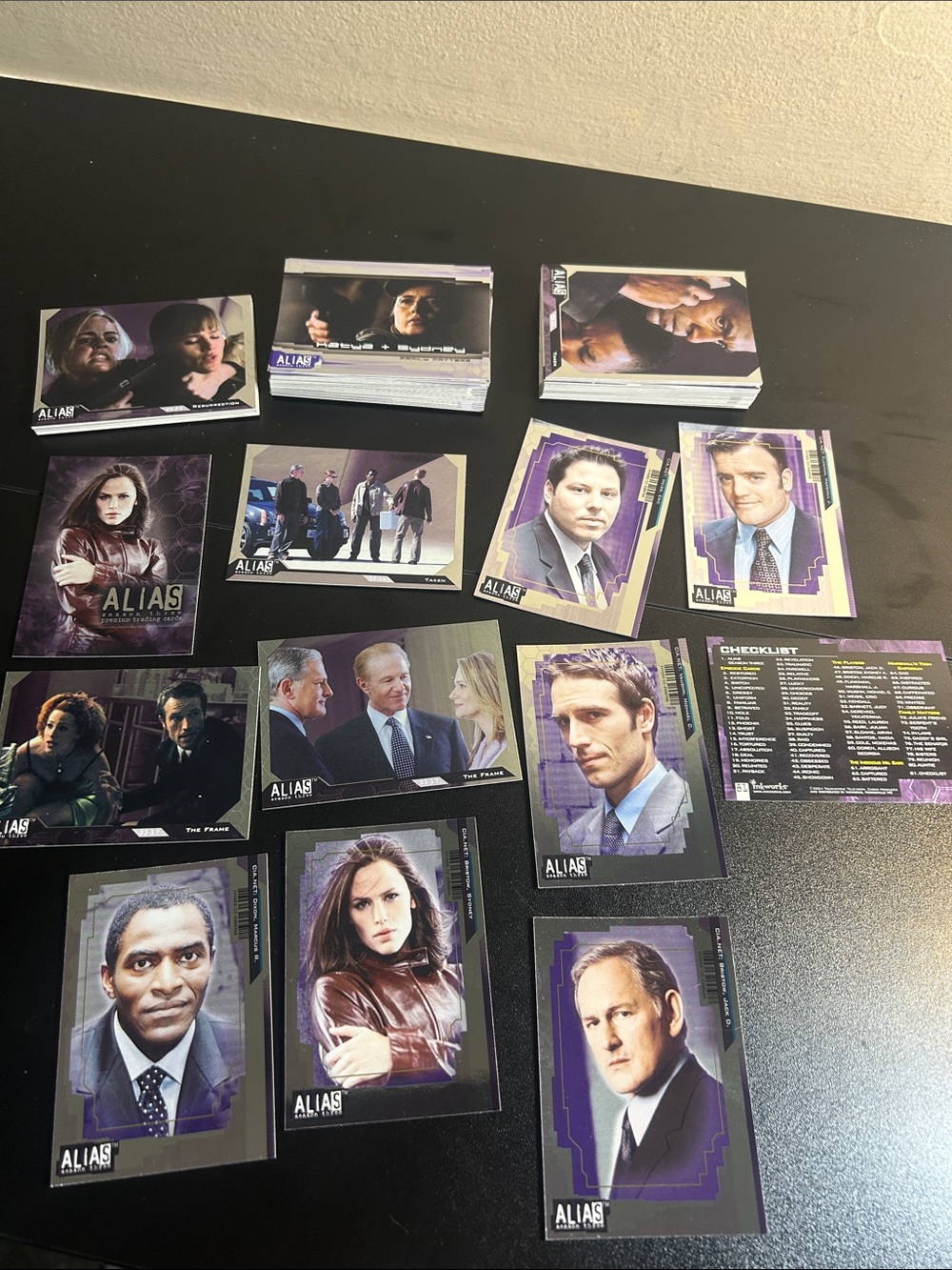 Alias Season Three TV Series Trading Cards - Complete 81 Card Set.